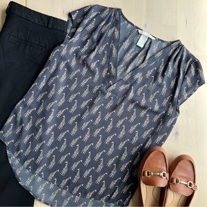 Giraffe grey blouse